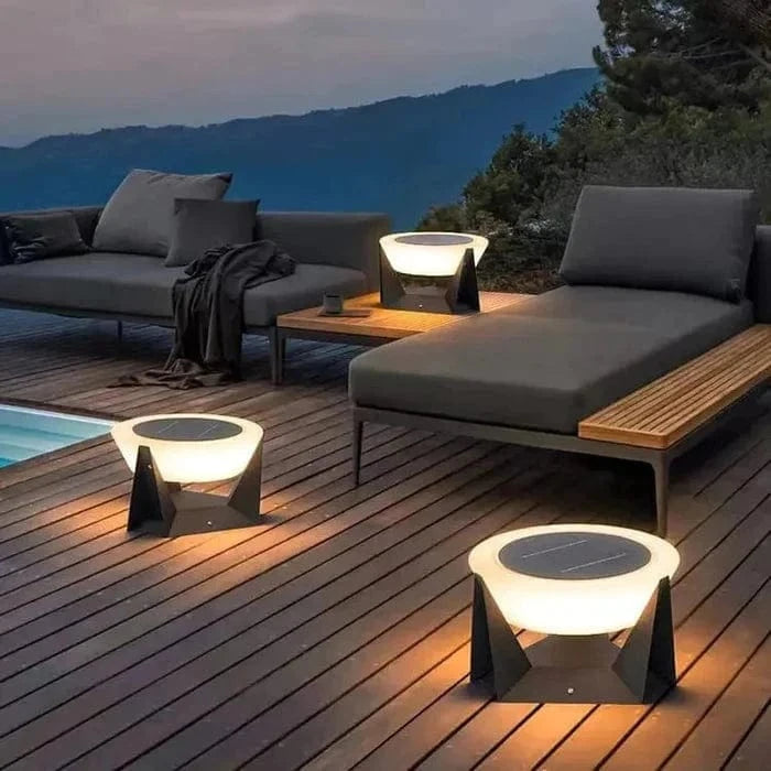 Solar outdoor light