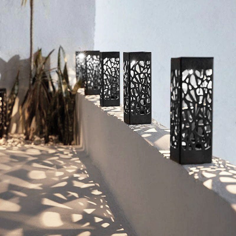 Outdoor solar lights