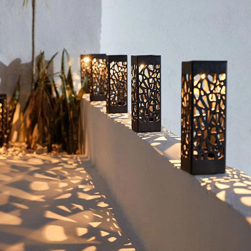 Outdoor solar lights