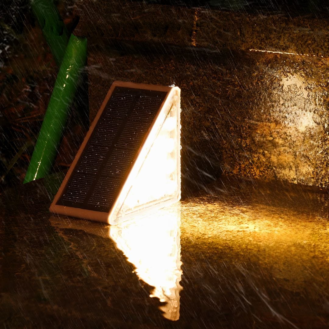 Solar lights for stairs
