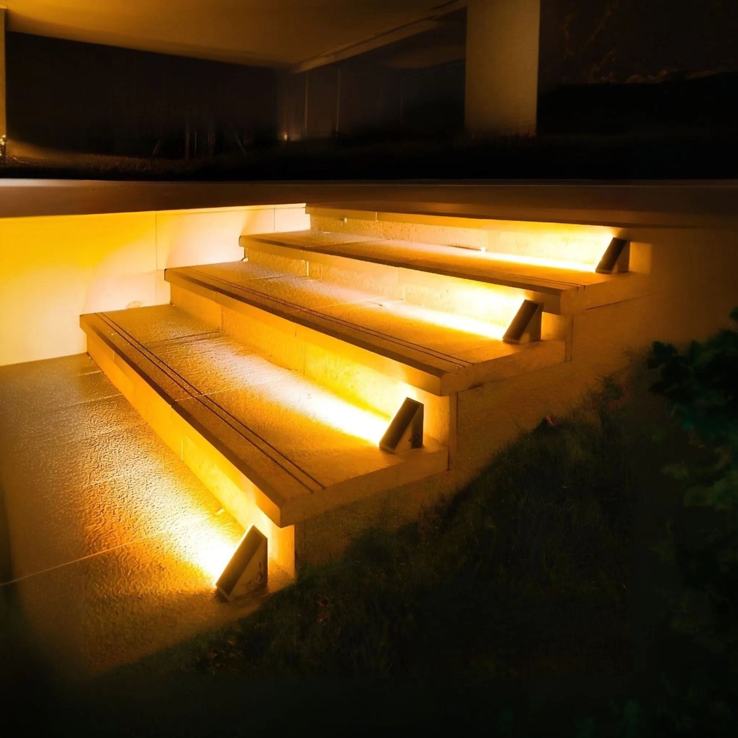 Solar lights for stairs